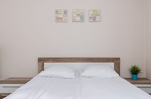 Blossom - Old Town Residence