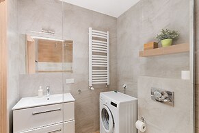 Blossom - Old Town Residence