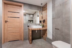 Blossom - Old Town Residence