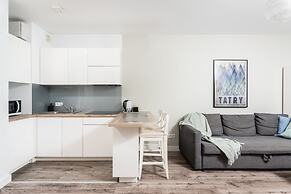 Blossom - Old Town Residence