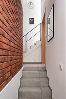 Blossom - Old Town Residence