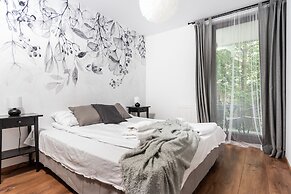 Blossom - Old Town Residence