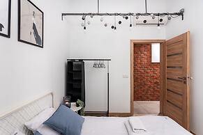 Blossom - Old Town Residence