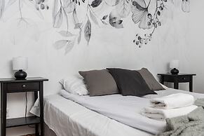 Blossom - Old Town Residence