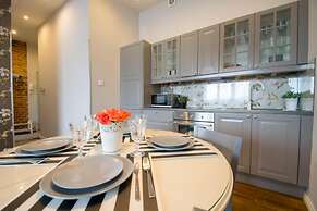 Krupnicza Modern Old Town Apartments