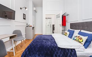 Traveler's Best- Old Town Guesthouse