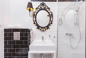 Traveler's Best- Old Town Guesthouse