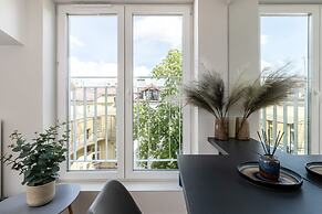 Smart Apartments- Old Town Train Station