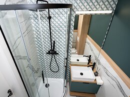 Smart Apartments- Old Town Train Station