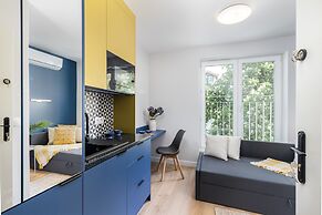 Smart Apartments- Old Town Train Station