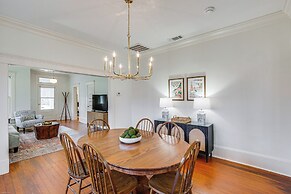 1 Mi to Downtown Tyler: Historic Home w/ Porch!