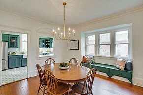 1 Mi to Downtown Tyler: Historic Home w/ Porch!