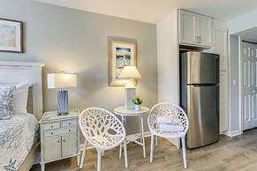 Hilton Head Island Studio w/ Patio: Walk to Beach!
