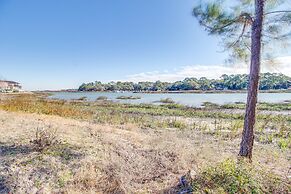 Hilton Head Island Studio w/ Patio: Walk to Beach!