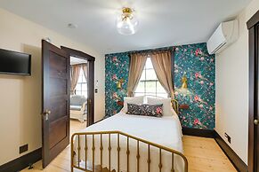 Elegant Oceanfront Maine Estate w/ Gazebo