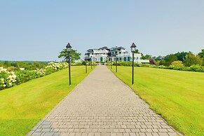 Elegant Oceanfront Maine Estate w/ Gazebo