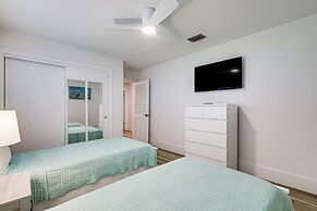 Davis Island Home w/ Lanai: 3 Mi to Downtown Tampa