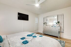Davis Island Home w/ Lanai: 3 Mi to Downtown Tampa
