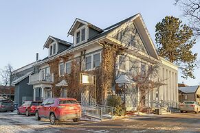 Heated Pool: Tropical Townhome in Wheat Ridge