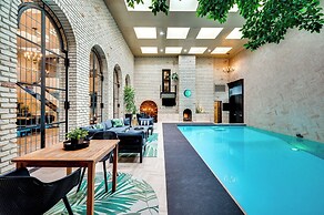 Heated Pool: Tropical Townhome in Wheat Ridge