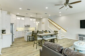 6 Mi to Beach: Modern Rockport Home!