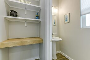 6 Mi to Beach: Modern Rockport Home!