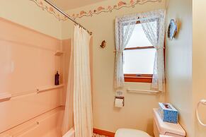 Beachfront Lavallette Home - 2 Mi to Casino Pier!