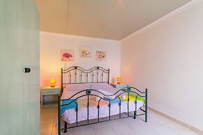 Casa Lory 1 near the sea