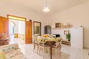 Casa Lory 1 near the sea