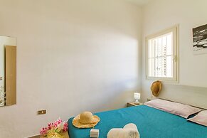 Casa Lory 2 near the sea