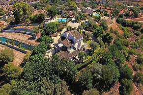 Villa Iris