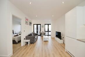 Solihull Modern Apartments - Seven Stays