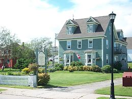 Louisbourg Heritage House