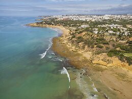 Balaia 3BR Sunny Terrace