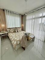 Captivating Brand New Apartment in Pereybere