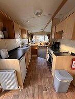 3 Bedroom, pet Friendly, Lyons Winkups, Towyn