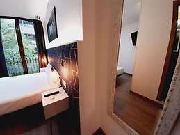 Hostal Laia by gaiarooms