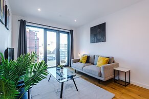 Remarkable 2-bed Apartment in Birmingham