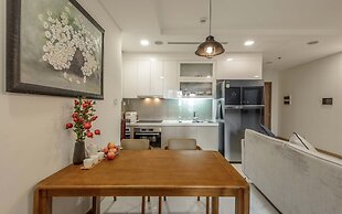 LANDMARK 81 Luxury Riverside Retreat