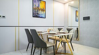 LANDMARK 81 Luxury Riverside Retreat