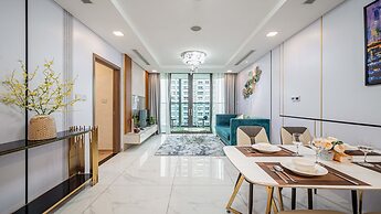 LANDMARK 81 Luxury Riverside Retreat