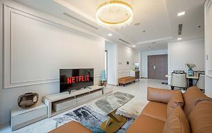 LANDMARK 81 Luxury Riverside Retreat