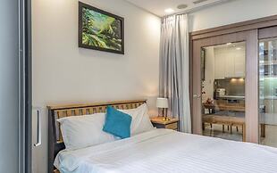 LANDMARK 81 Luxury Riverside Retreat