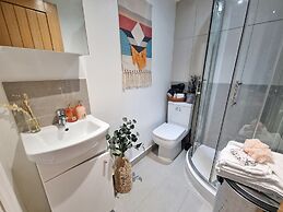 4Bed 3Bath - 8min to London Bridge