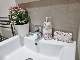 4Bed 3Bath - 8min to London Bridge