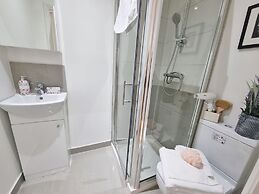 4Bed 3Bath - 8min to London Bridge