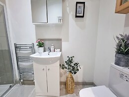 4Bed 3Bath - 8min to London Bridge