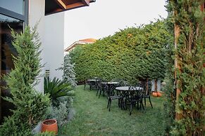 Villaqua Boutique Hotel