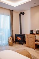 Villaqua Boutique Hotel