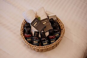 Villaqua Boutique Hotel